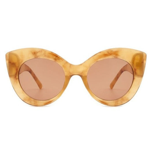 Oversize Cat Eye Sunglasses with Pearl Design