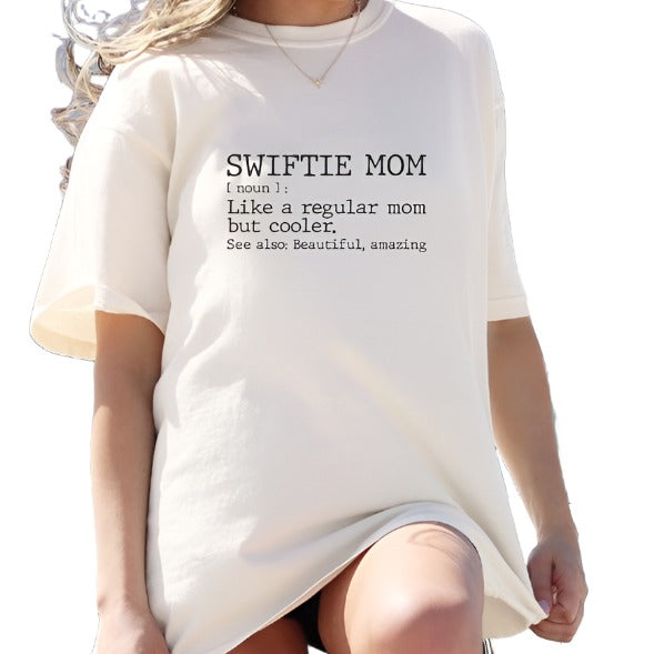 Swiftie Mom Graphic Tee