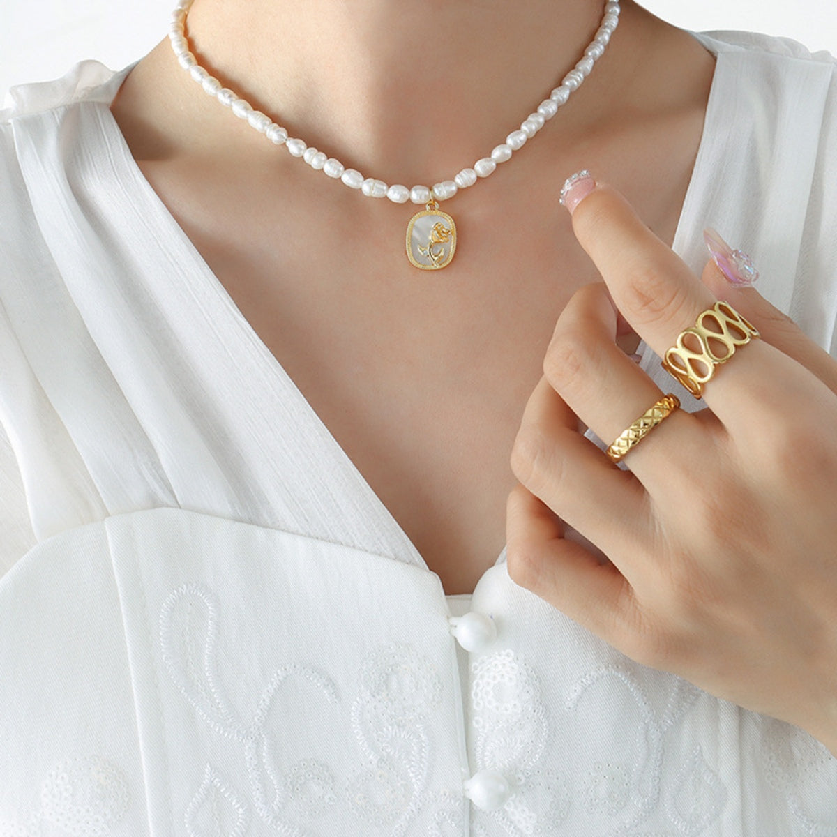 Eternal Blossom Pearl Necklace