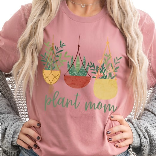 Planet Mom Graphic T Shirts