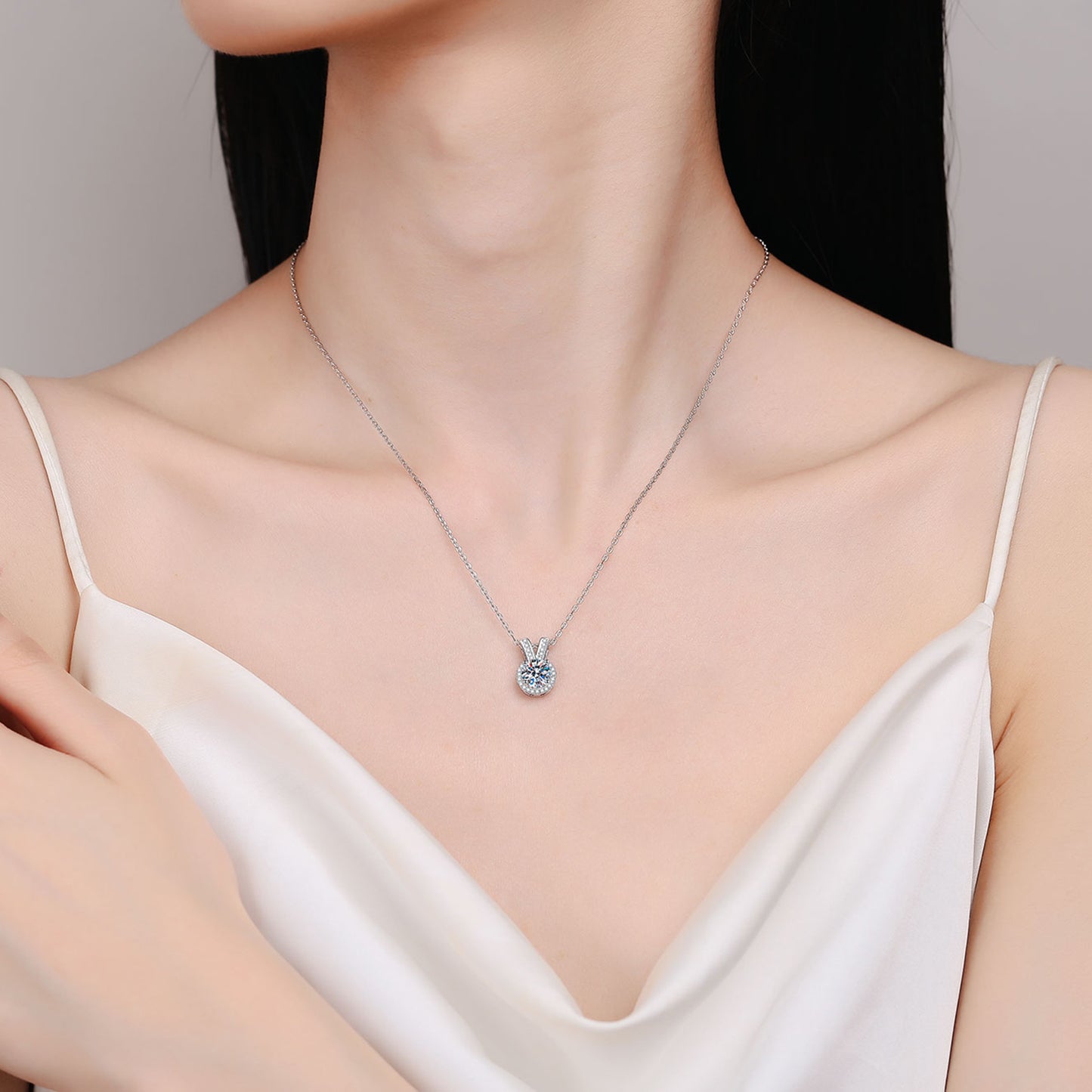 Lustrous Charm Moissanite Necklace