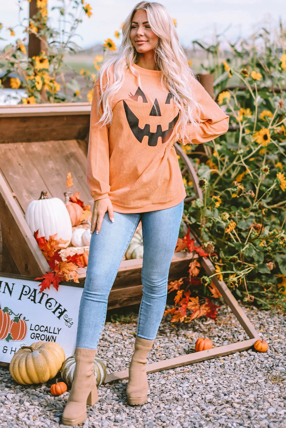 Jack-O'-Lantern Graphic Sweatshirt