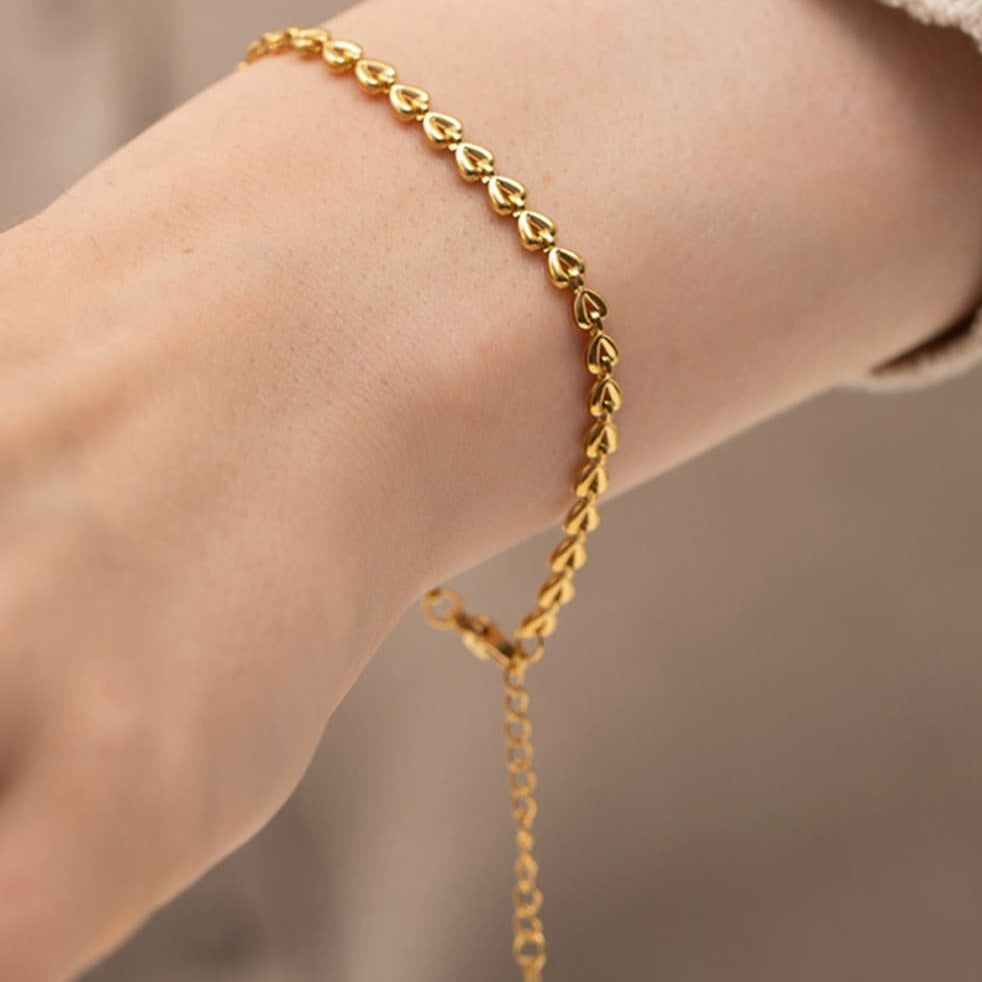 Golden Heart Chain Link Bracelet