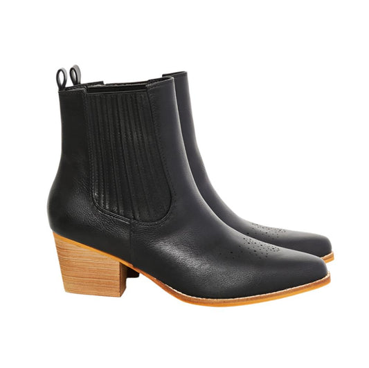 Stacked Heel Chelsea Boot in Black