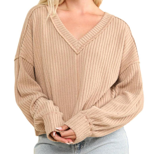 Exposed Seam V-Neck Ribbed Knit Top