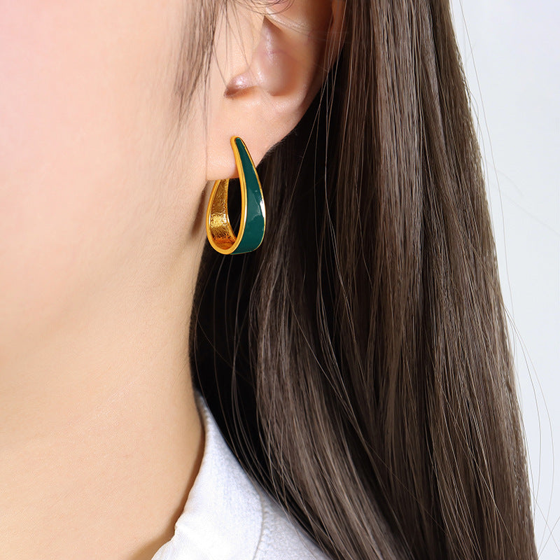 Gold or Silver Hoop Earrings