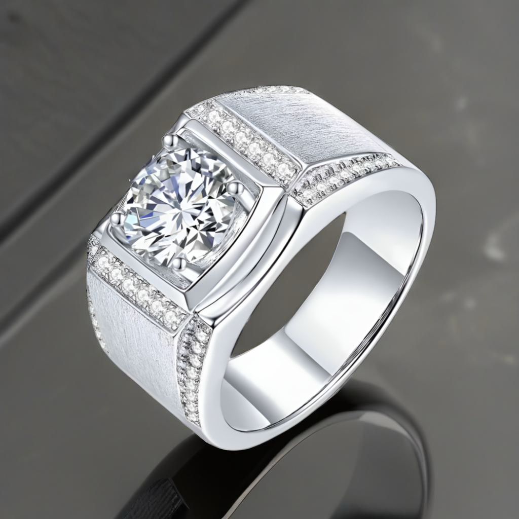 1 Carat Moissanite Ring