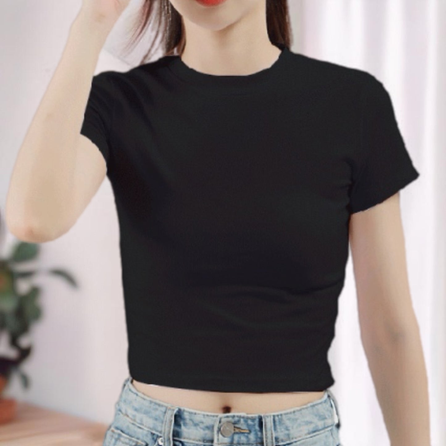 Round Neck Short Sleeve Crop Top