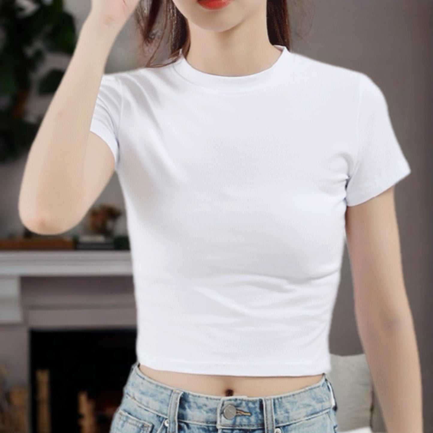 Round Neck Short Sleeve Crop Top