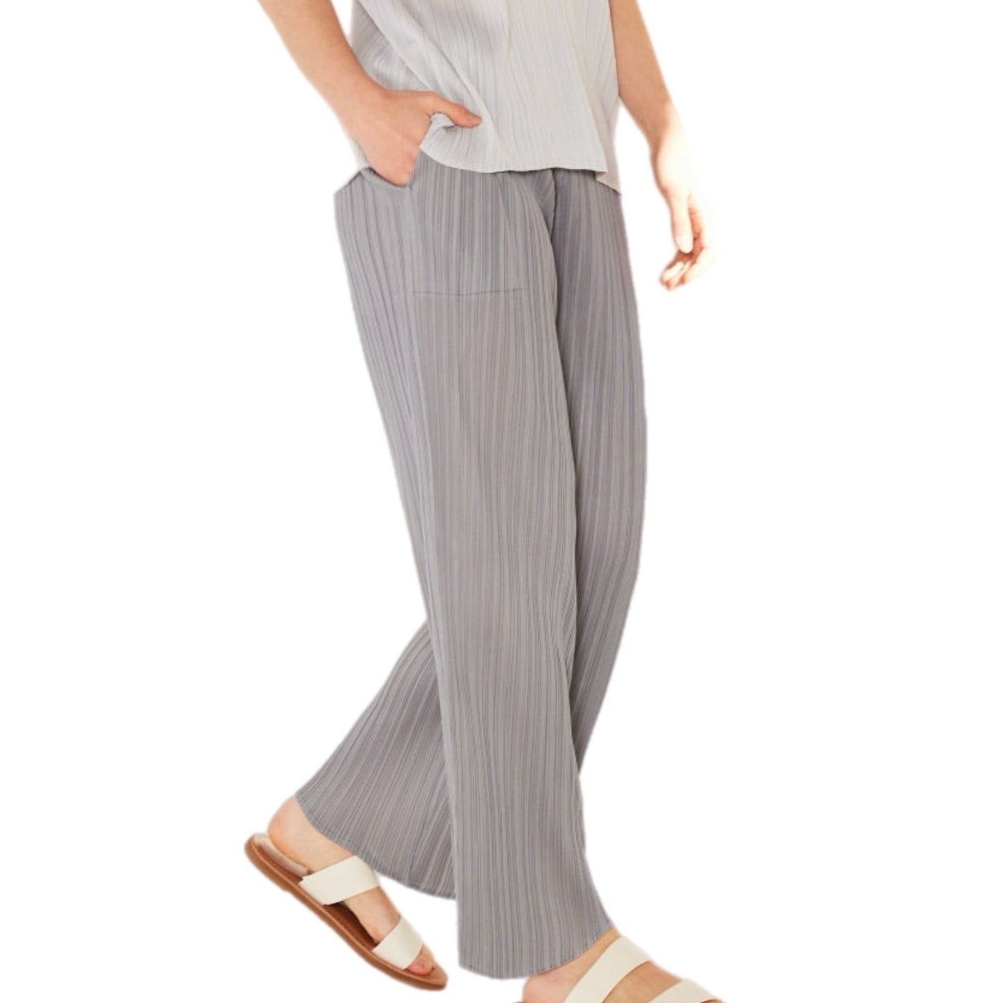 Pleated Straight Pants