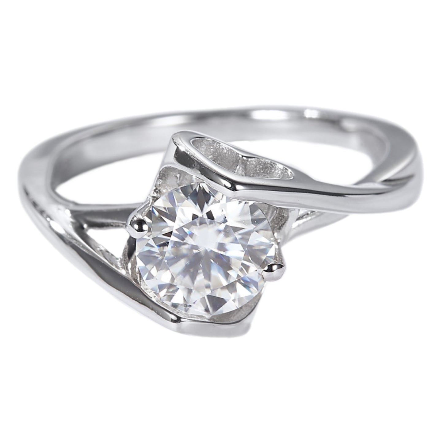 1 Carat Moissanite Ring