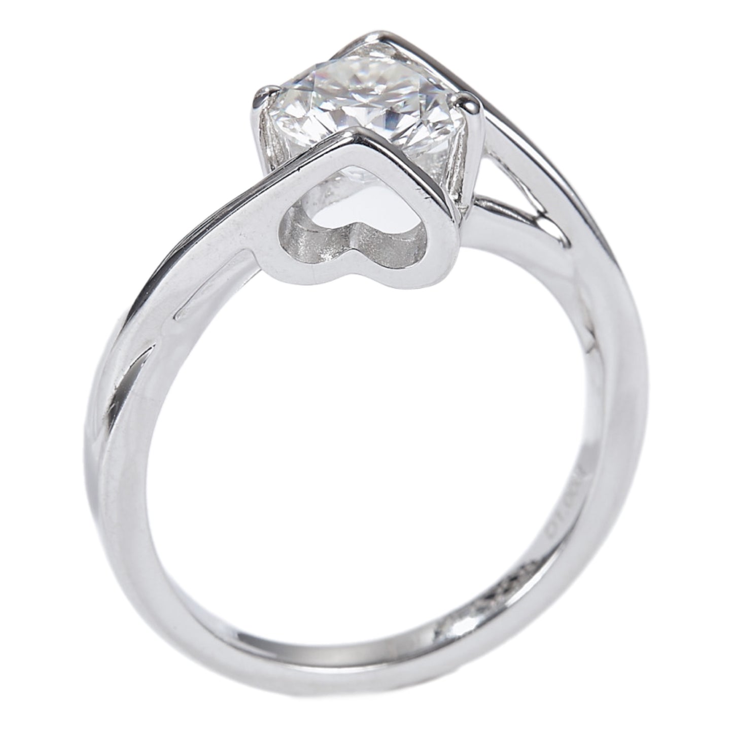 1 Carat Moissanite Ring