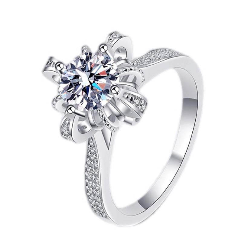 Solitaire Moissanite Ribbon Engagement Ring