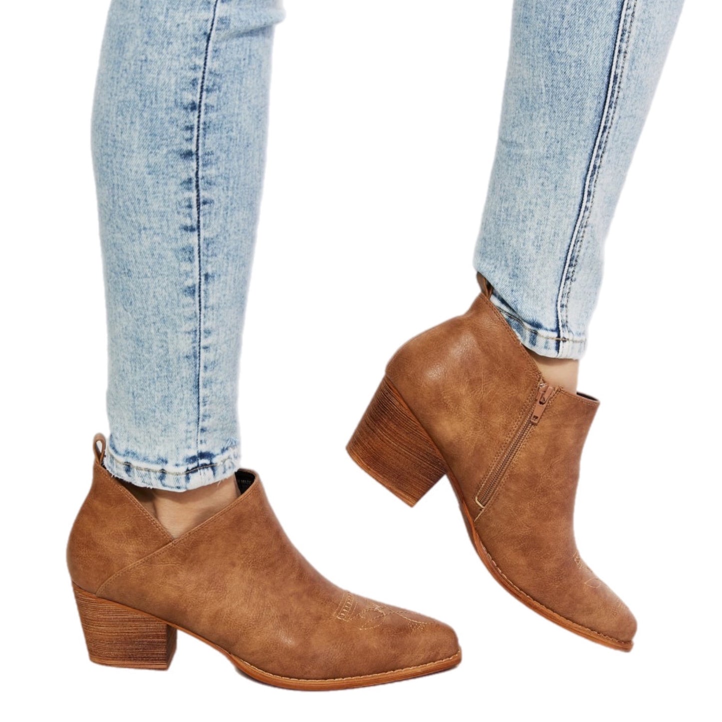 Crossover Cowboy Bootie in Caramel