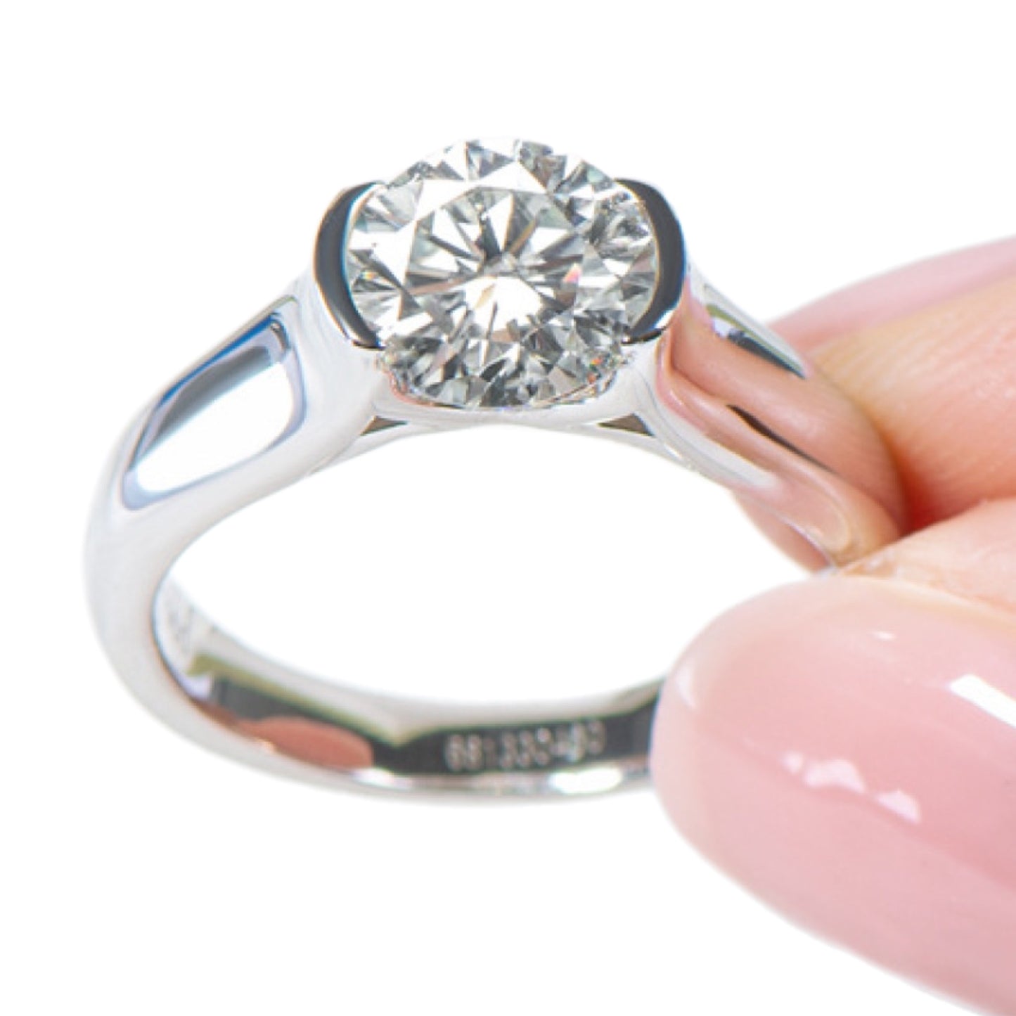 2 Carat Moissanite Ring