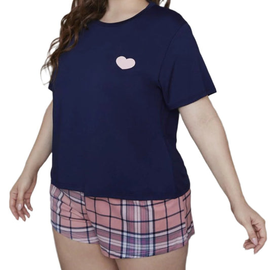 Plus Size Heart Graphic Top & Plaid Shorts Pajama Set