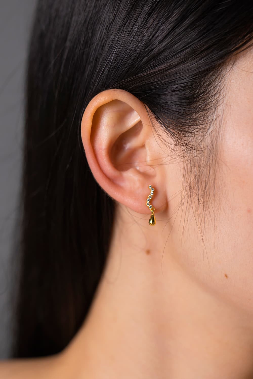 Glistening Cascade Drop Earrings