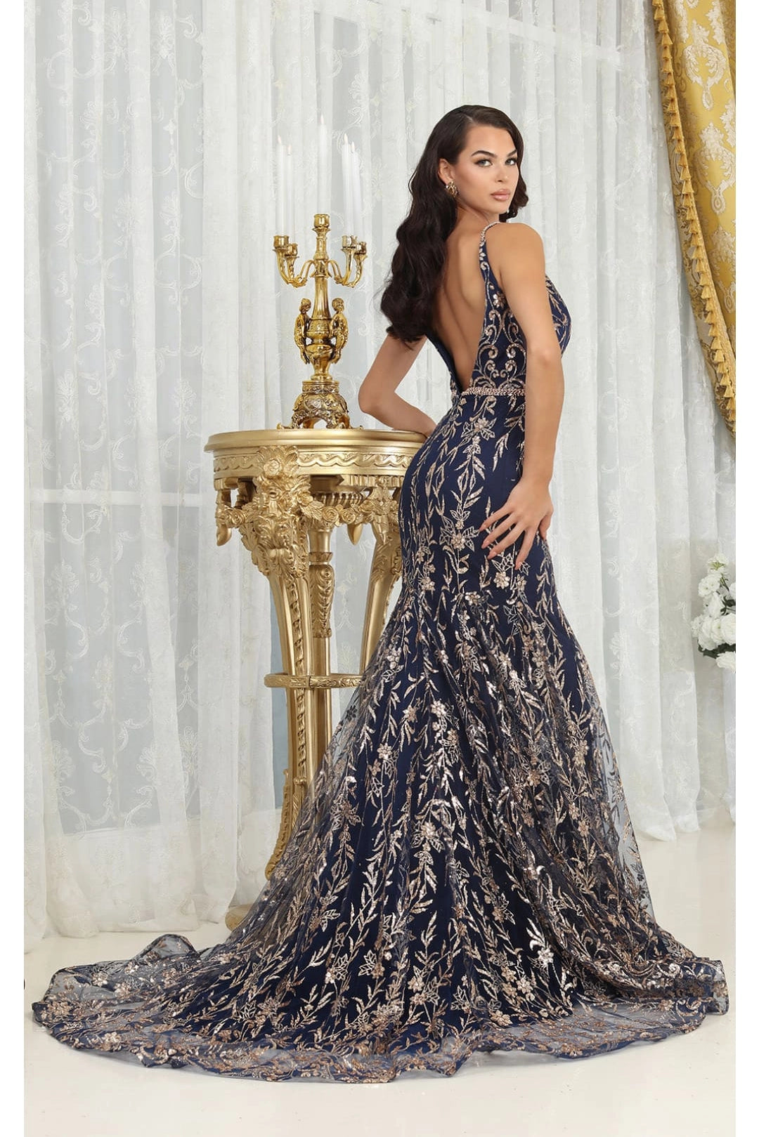 Sleeveless V-Neck Glitter Mermaid Prom Gown