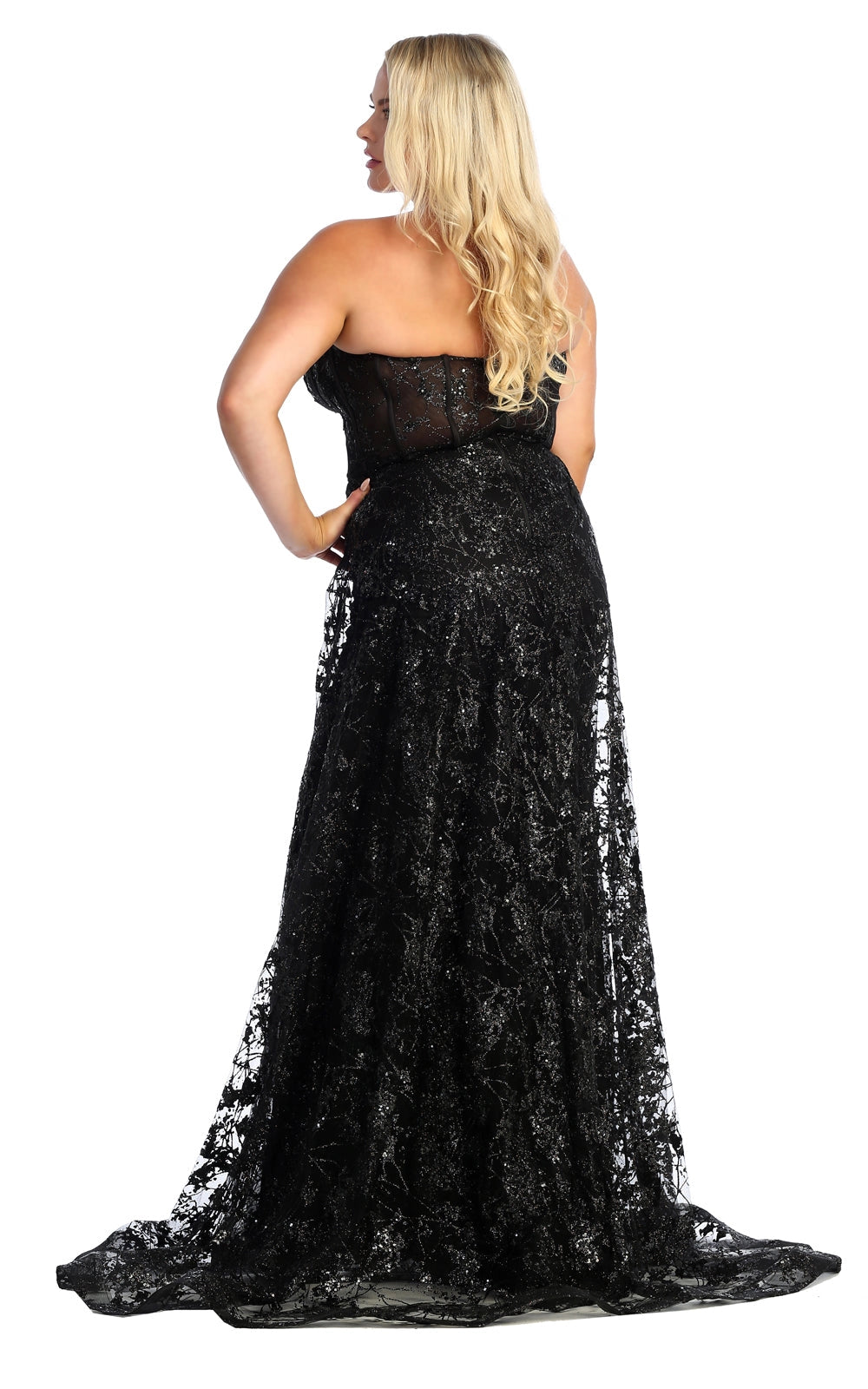 Red Carpet Stunning Lace Gown