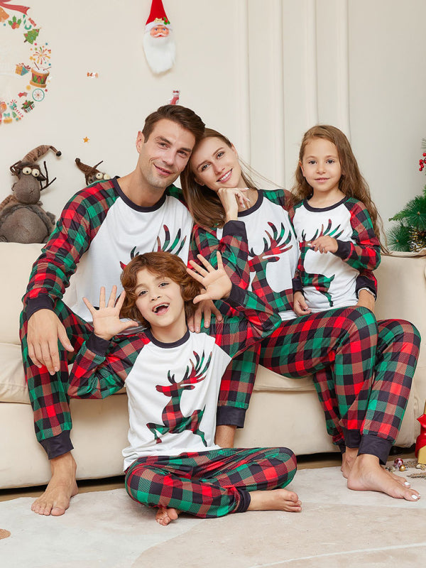 Reindeer Christmas Parent-Child Pajama Set