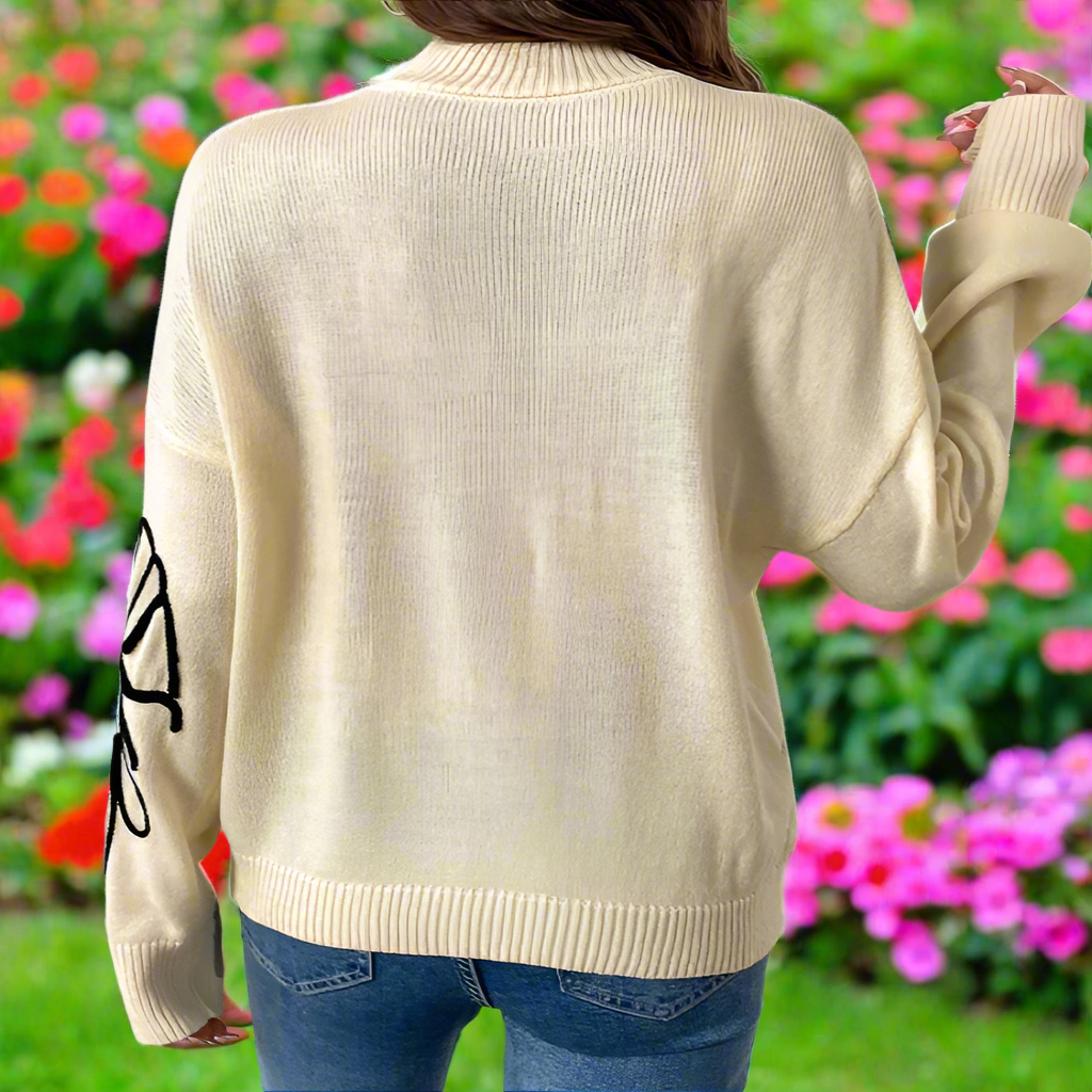 Round Neck Floral Sweater